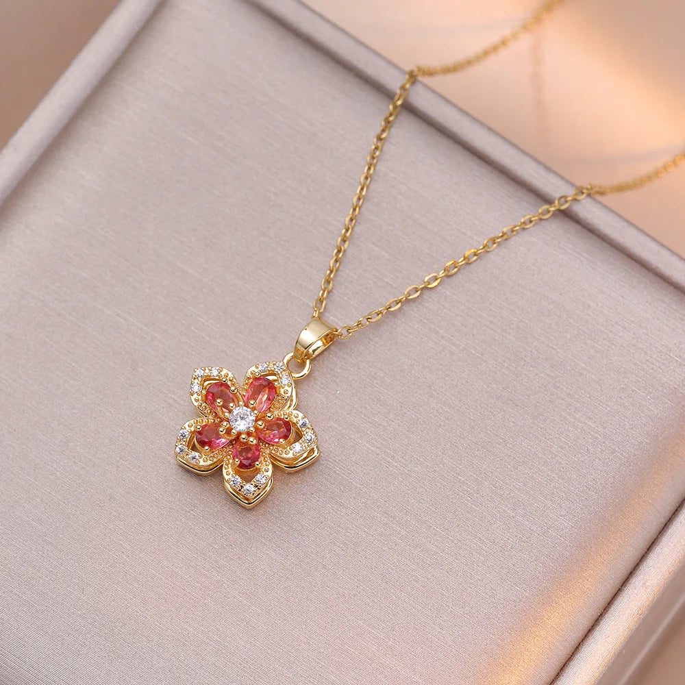 BloomSpin-Zircon Flower Necklace 🌸💎 Elegance in Motion