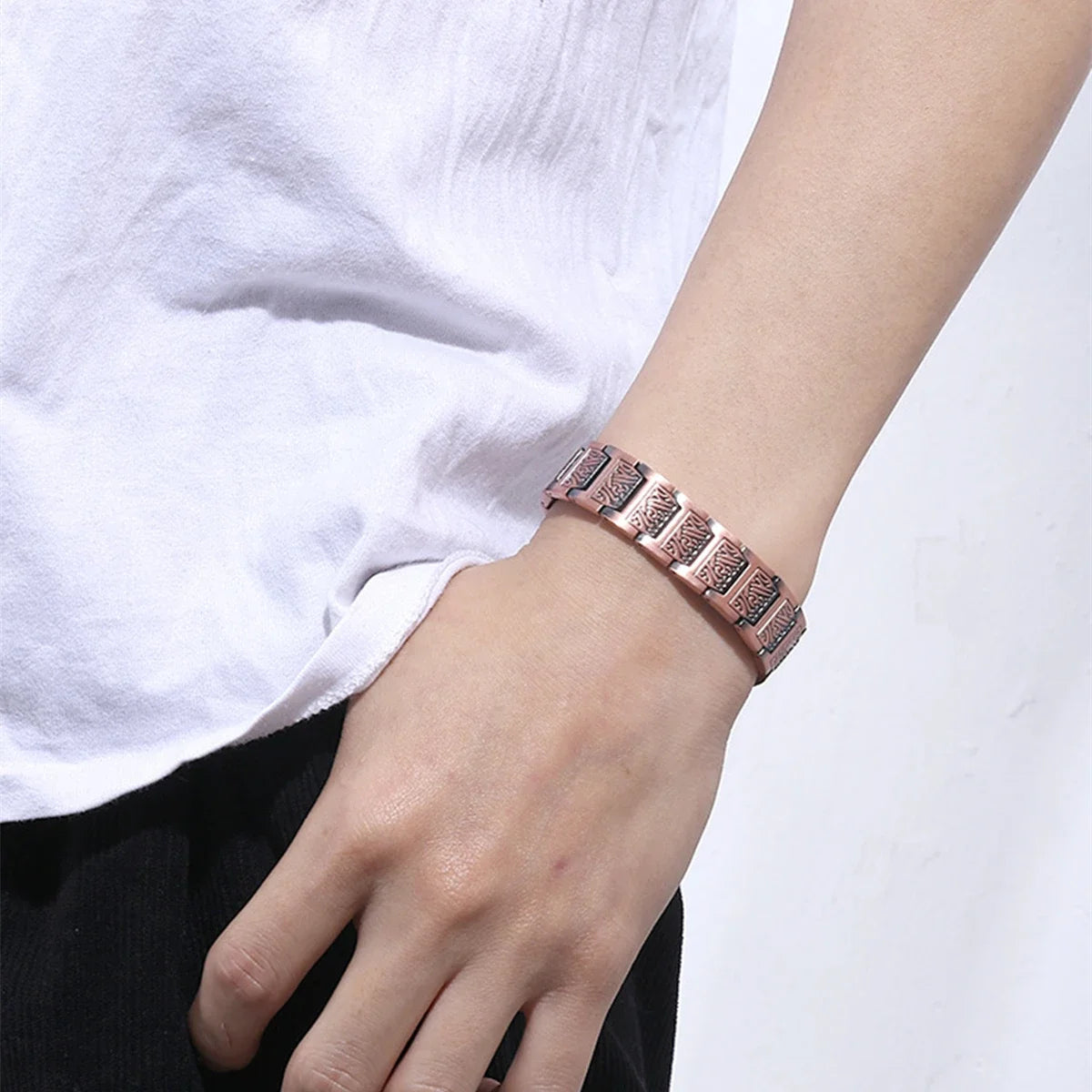 MagnaCopper™ Wellness Bracelet 🧲 Style Meets Balance