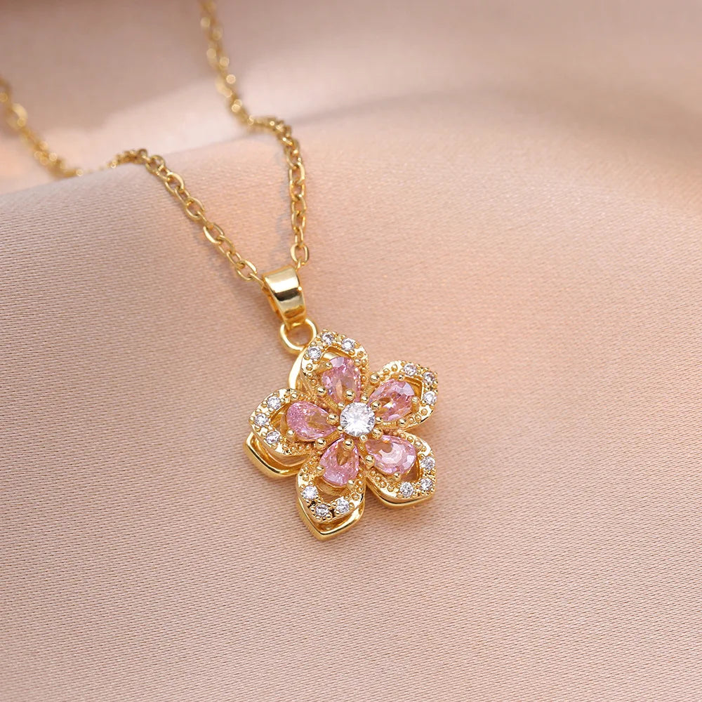 BloomSpin-Zircon Flower Necklace 🌸💎 Elegance in Motion