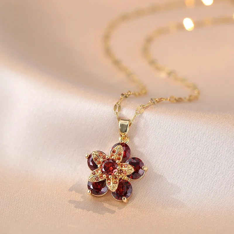 BloomSpin-Zircon Flower Necklace 🌸💎 Elegance in Motion